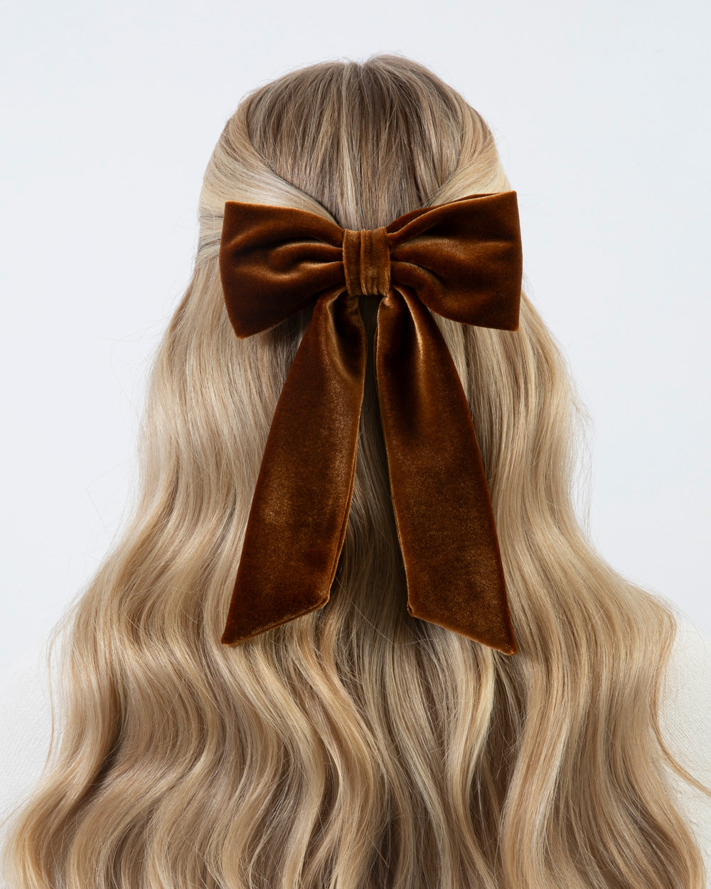 THE CINNAMON VELVET BOW