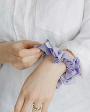 Load image into Gallery viewer, THE LILAC LINEN SCRUNCHIE
