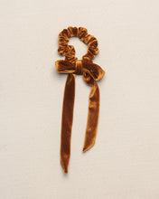 Load image into Gallery viewer, THE CINNAMON VELVET SCRUNCHIE WITH BOW
