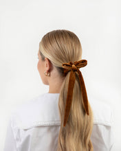 Load image into Gallery viewer, THE CINNAMON VELVET SCRUNCHIE WITH BOW
